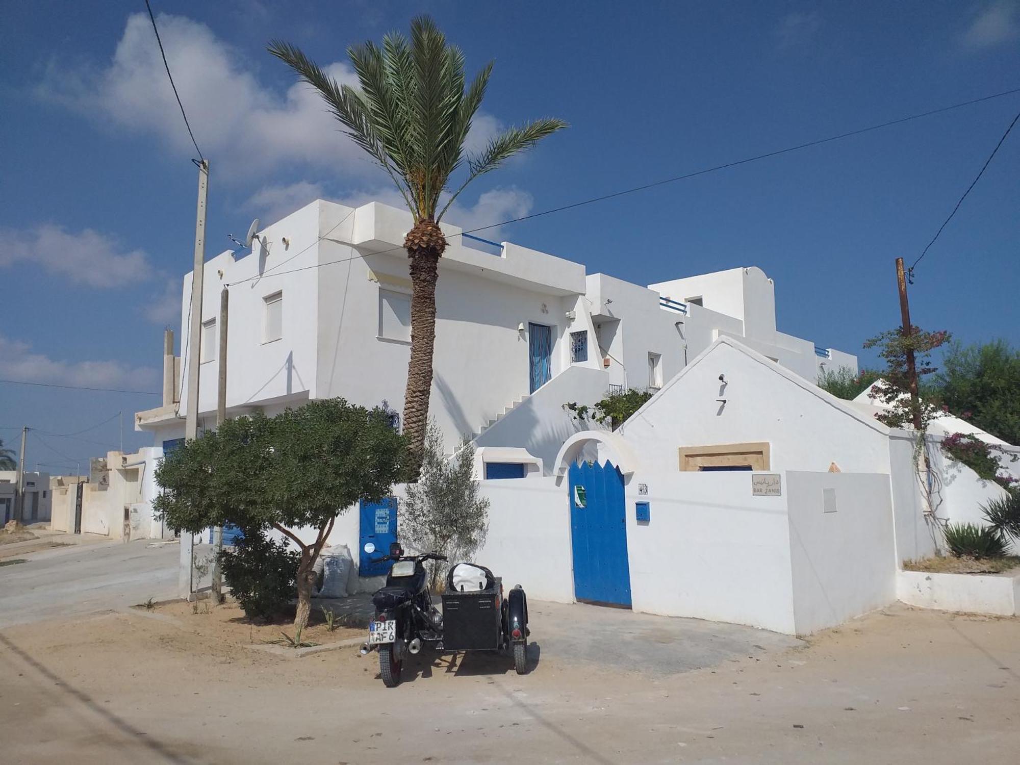Dar Janis Djerba دار يانيس جربة Apartment Хумт Сук Екстериор снимка